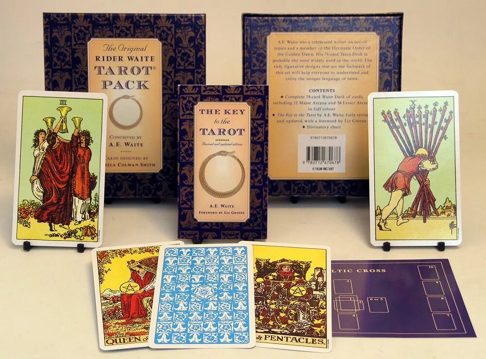 Таро райдера уэйта книга. Rider - waite tarot set original. the original rider waite tarot deck. universal waite tarot deck and book set. таро 1909 года оригинал уэйт колман.