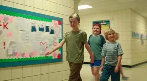 Addison Pearson in Мальчик по имени Парусник (2018). gallery. 