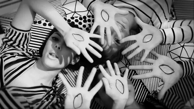 Everything all at once watch. Ленка крипач everything. ленка певица everything at once. lenka everything at once реклама. everything at once-lenka обложка.
