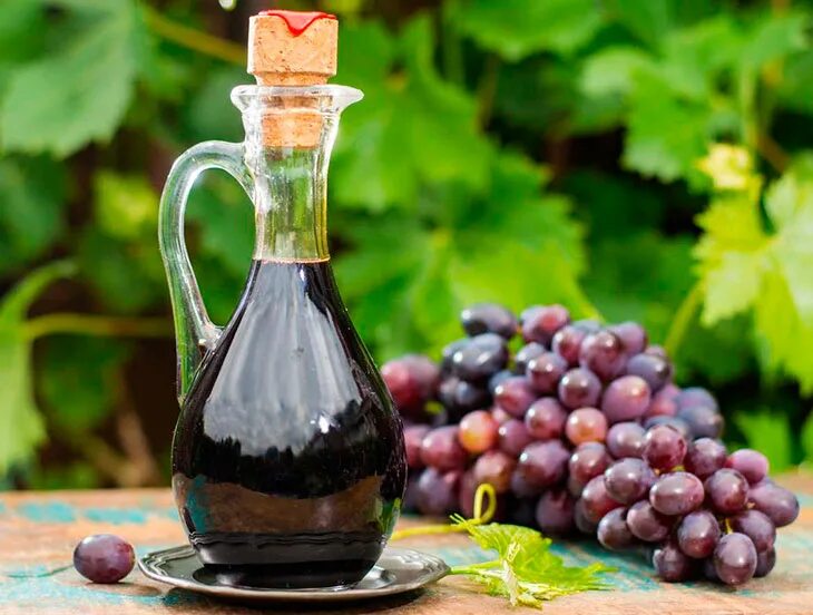 Вино приготовление винограда. Уксус ITLV винный бальзамический Модена (Испания) 250мл. Бальзамик виноградный. Виноградный винный уксус. Красный виноградный уксус.