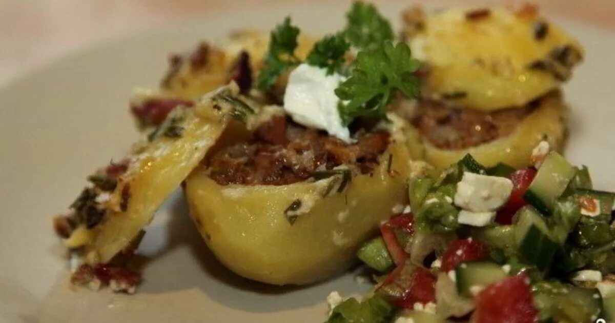 Картофельный рулет с грибами. Начинка картофель с грибами. Начинка картофель с грибами. Рулет с картошкой и грибами. Начинка картофель с грибами.