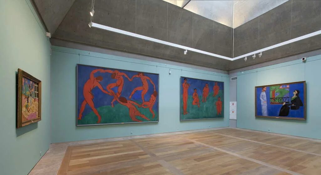Анри матисс танец 1910 эрмитаж. Матисс коллекция щукина. Анри матисс эрмитаж. Скульптура танец матисса. Зал анри матисса в эрмитаже.