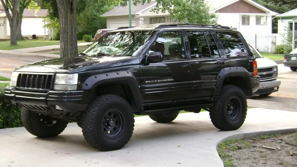 Джип гранд чероки zj купить. Jeep Grand Cherokee ZJ 1992. Jeep Grand Cherokee 1998. Jeep Grand Cherokee ZJ. ZJ 1998 Jeep Grand.