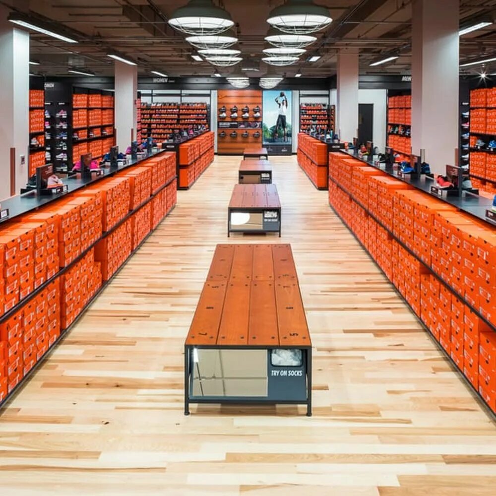 Outlet отзывы. Nike Factory. Nike Factory Store. Nike Fabrikasi. Завод найк.