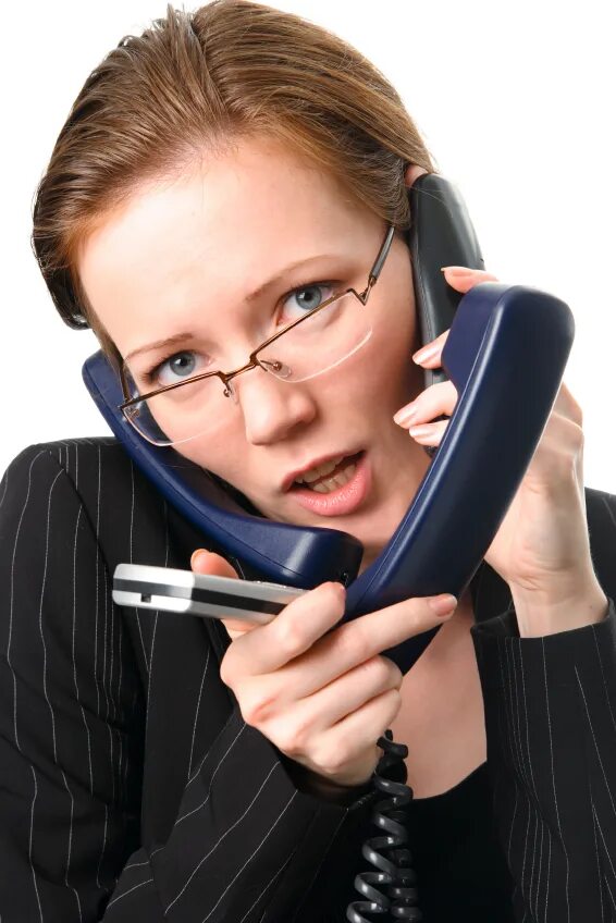 Прослушать разговор по мобильному. Женщина с телефоном. Телефон секретаря. Секретарша с телефоном. Женщина с телефонной трубкой.
