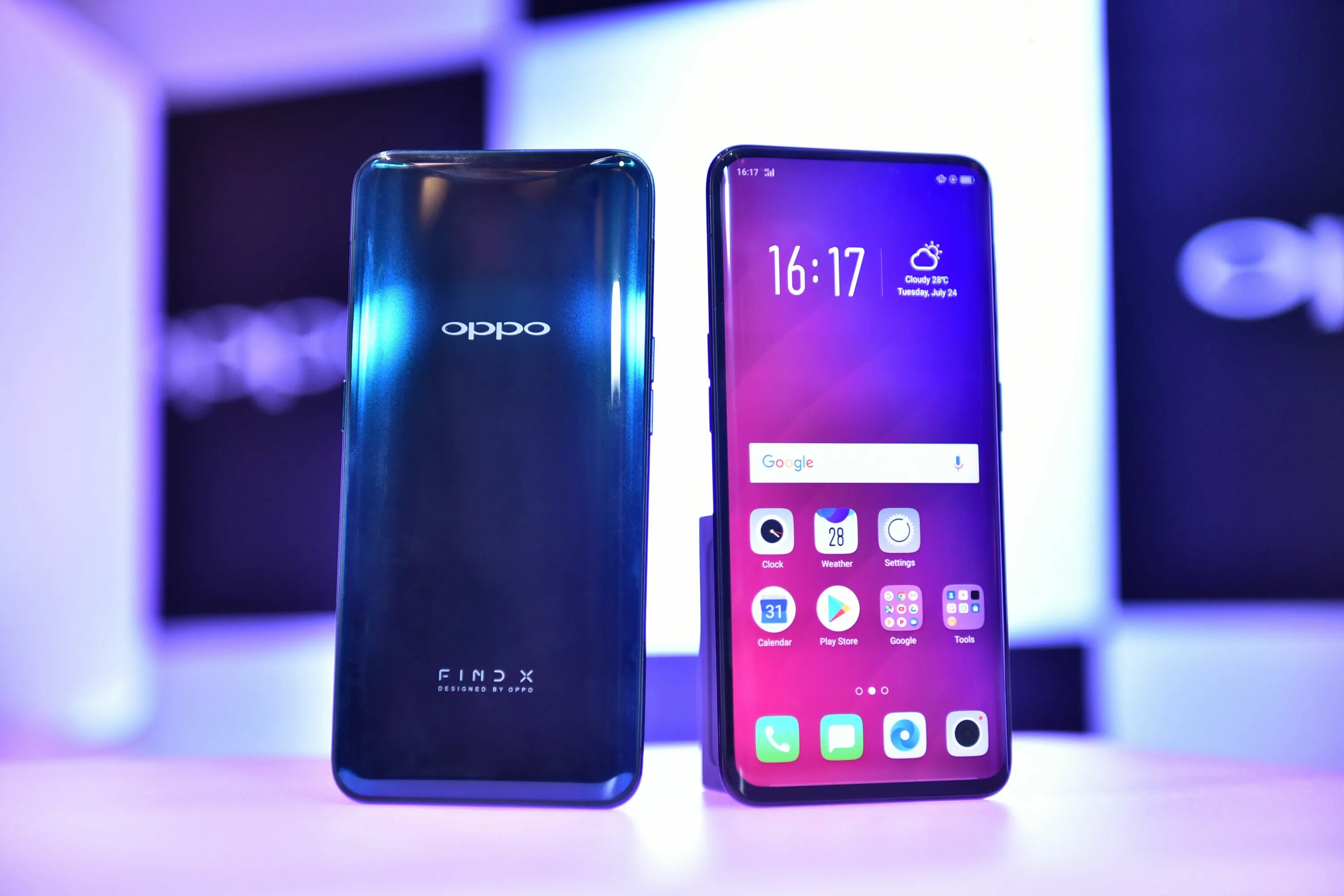 Телефоны oppo pro. Oppo smartphones. Samsung Oppo. Смартфон Oppo c1725. Oppo find x2 Pro.