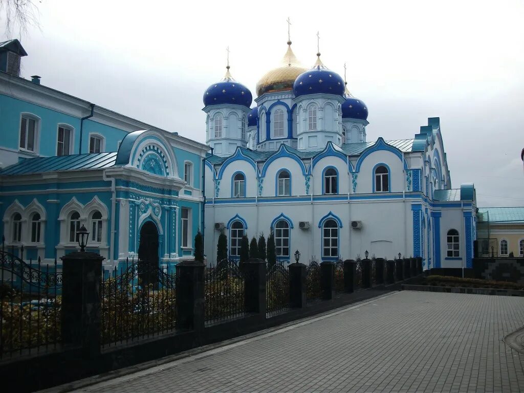 Рождество Богородицкий мужской монастырь Задонск. Церковь Рождества Богородицы Задонск. Церкви Задонска Липецкой области. Монастыри Задонска Липецкой области. Сайт задонский рождество богородицкий мужской монастырь