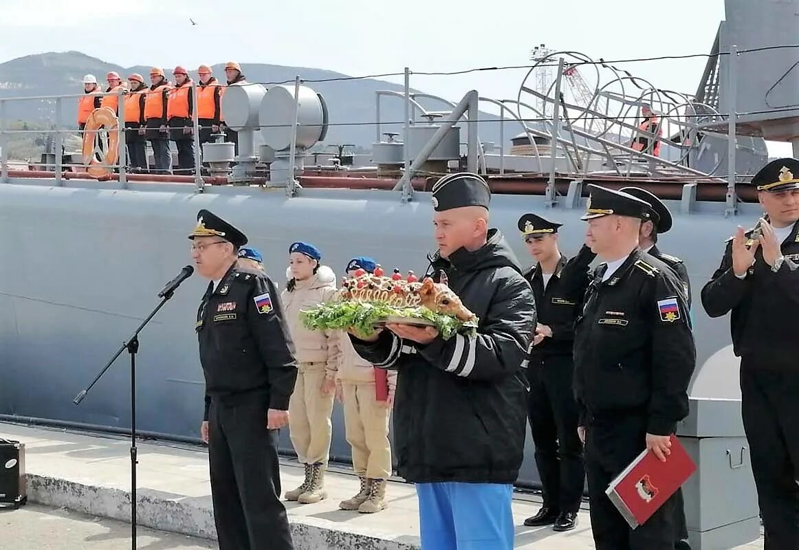 Военная морская база Новороссийск. ЧФ Новороссийская ВМБ. База Черноморского флота в Новороссийске. Савельев Новороссийская ВМБ.