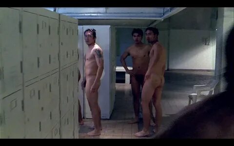 Liberated and Nude: A Gallery of Locker Room Nudity. 無 野 の 城 ...