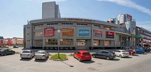 60 лет октября д 52 нижневартовск. Ул 60 лет октября 52. 60 лет октября д 52 нижневартовск. Нижневартовск торгового центра «clover house». Тц клевер нижневартовск.