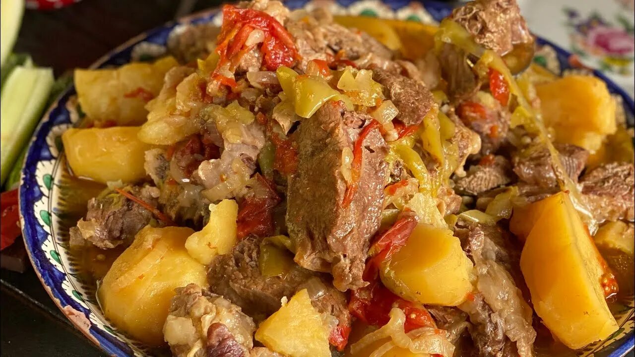 Рагу с картошкой и мясом в казане. Хашлама в афганском казане. Афганская Шурпа. Хашлама Грузинская. Дымляма в афганском казане.