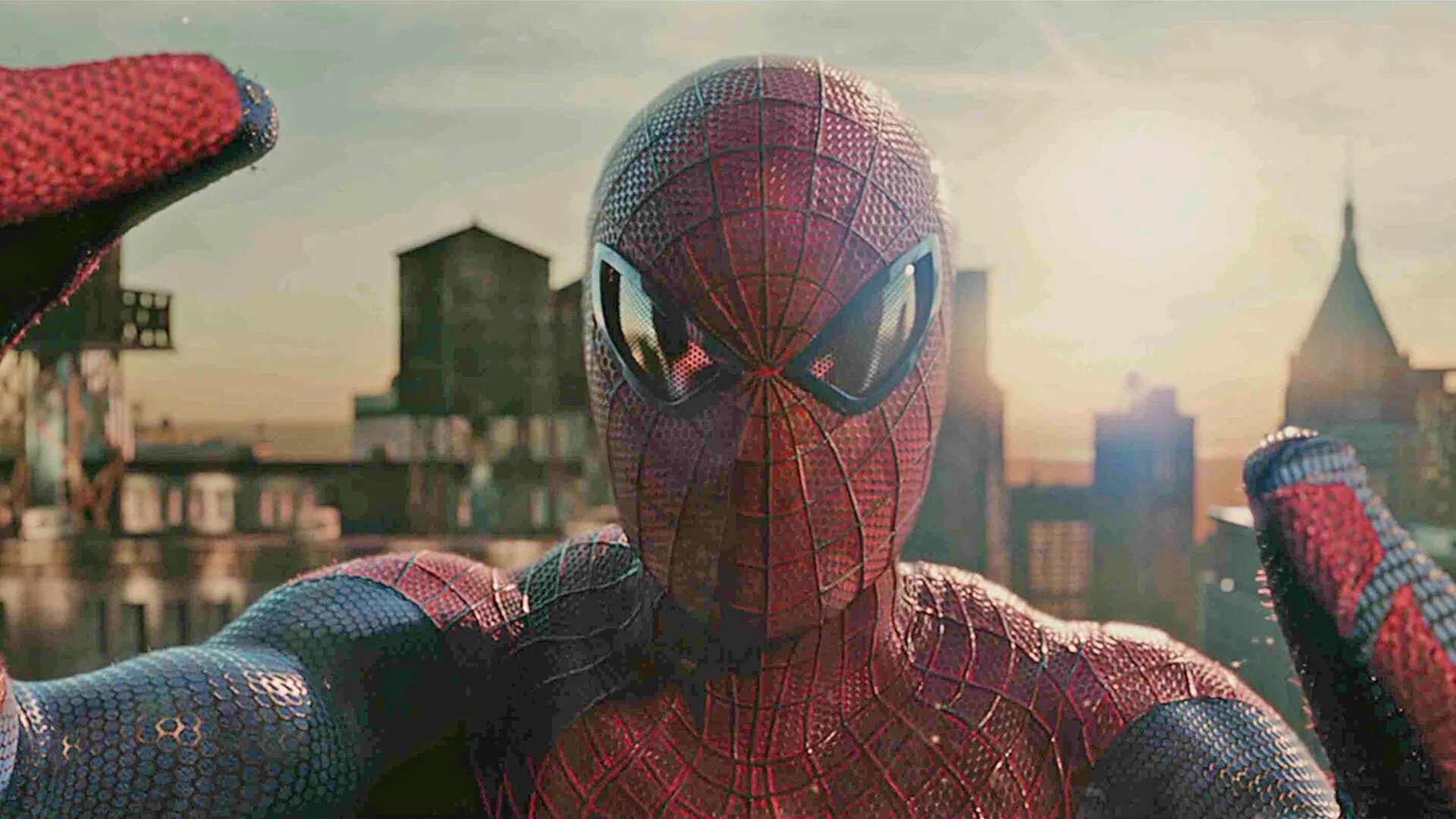 Новый спайдер. Человек-паук Эндрю Гарфилд 1. Эндрю Гарфилд человек паук 2012. Новый человек-паук (2012) (the amazing Spider-man).