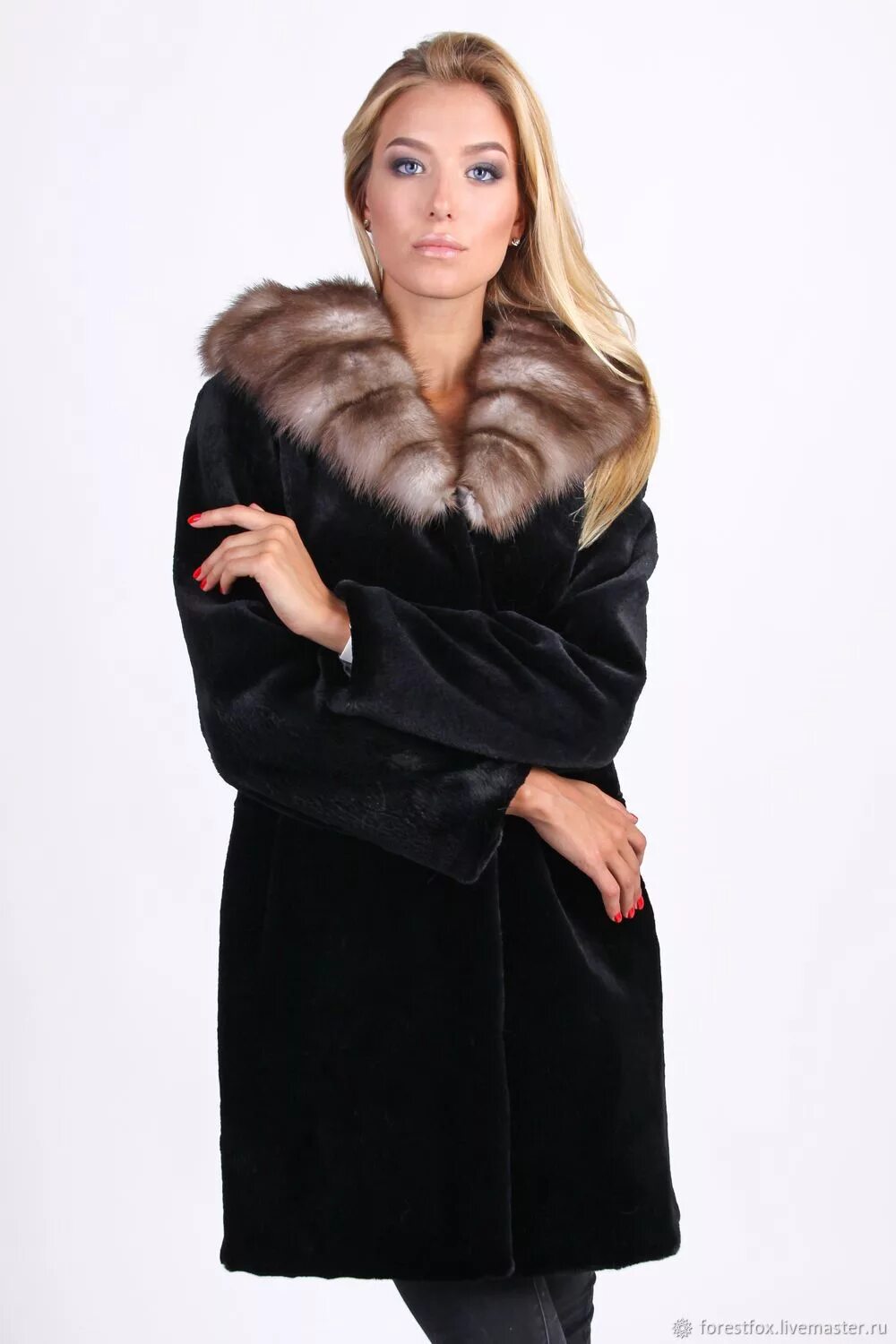 Бобер мех шуба. Полушубок из бобра стриженного. Шуба бобрик черная. Стричь бобра. Стричь бобра.