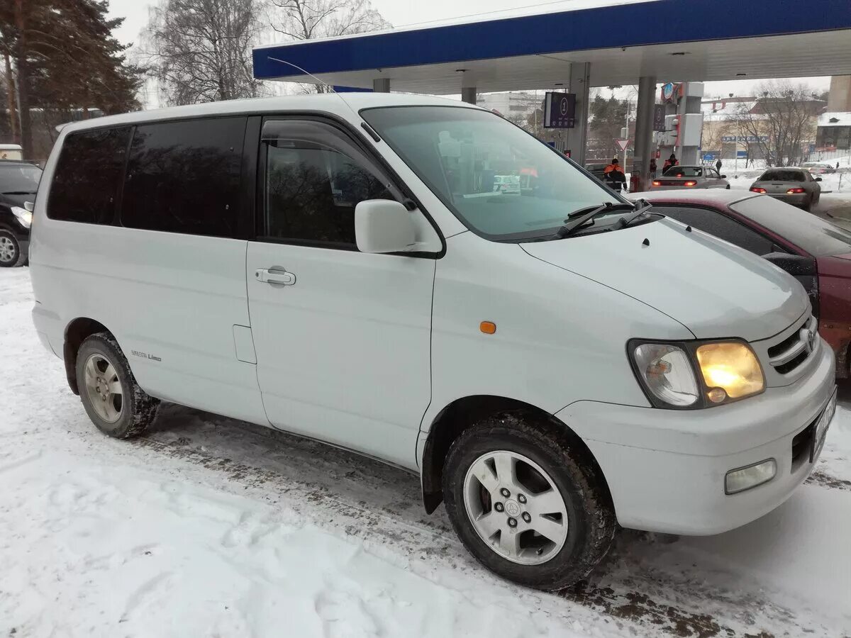 Тойота Ноах 1998г. Тойота Таун айс Ноах 1999 года авто ру. Toyota Town Ace 4wd красный цвет. Toyota Town Ace Noan 1999 дефлектор окон. Купить тойота новосибирске б у