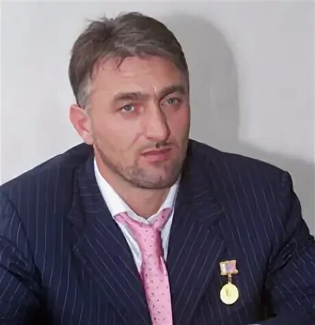 Делимханов объявил кровную месть. Алибек султанович делимханов. депутат от чечни делимханов.