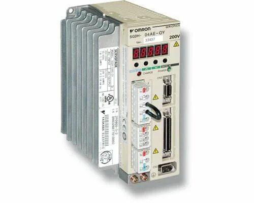 Сервопривод omron. Сервомотор yaskawa servopack 200v. omron sgdh. omron servo driver 11.6a 230v load r88d-wt15hf, 1.5 квт. sgdh-75de-oy.