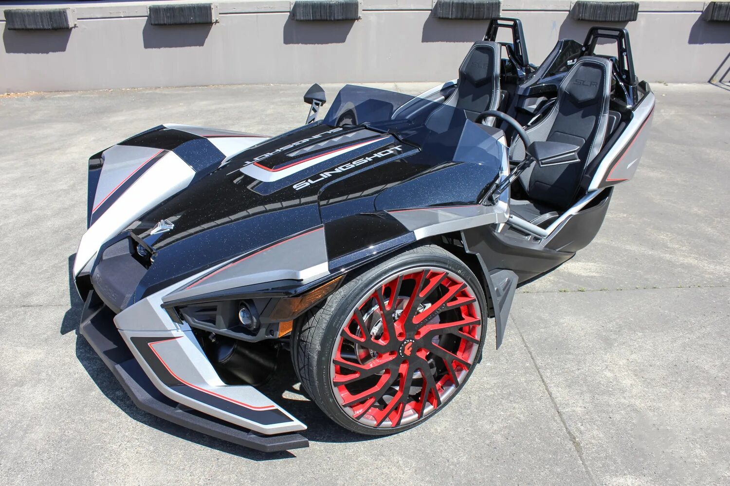 Машина Polaris Slingshot. Polaris Slingshot 4 колеса. Поларис слингшот. Polaris slingshot