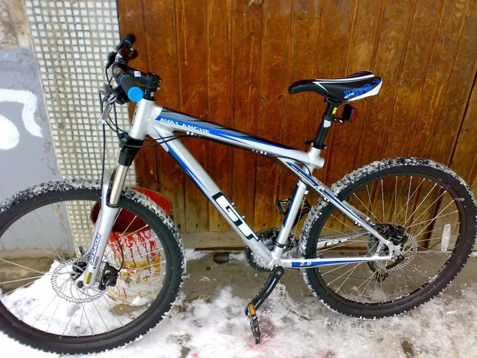 Gt avalanche 2.0. Gt avalanche 2.0 2011. gt avalanche 2011. gt avalanche 2.0 2015. велосипед gt avalanche 2.0.