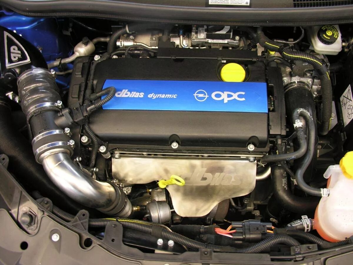 Lectus opc. Dbilas dynamic opel 1.6. опель корса 1.6 турбо. опель корса турбо. opel astra h opc двигатель.