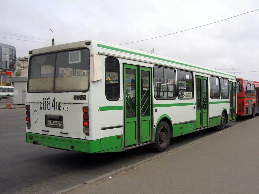 459 автобус маршрут. ЛИАЗ 5256 Архангельск. Автобус 459 Лобня. Автобус 76 фото.