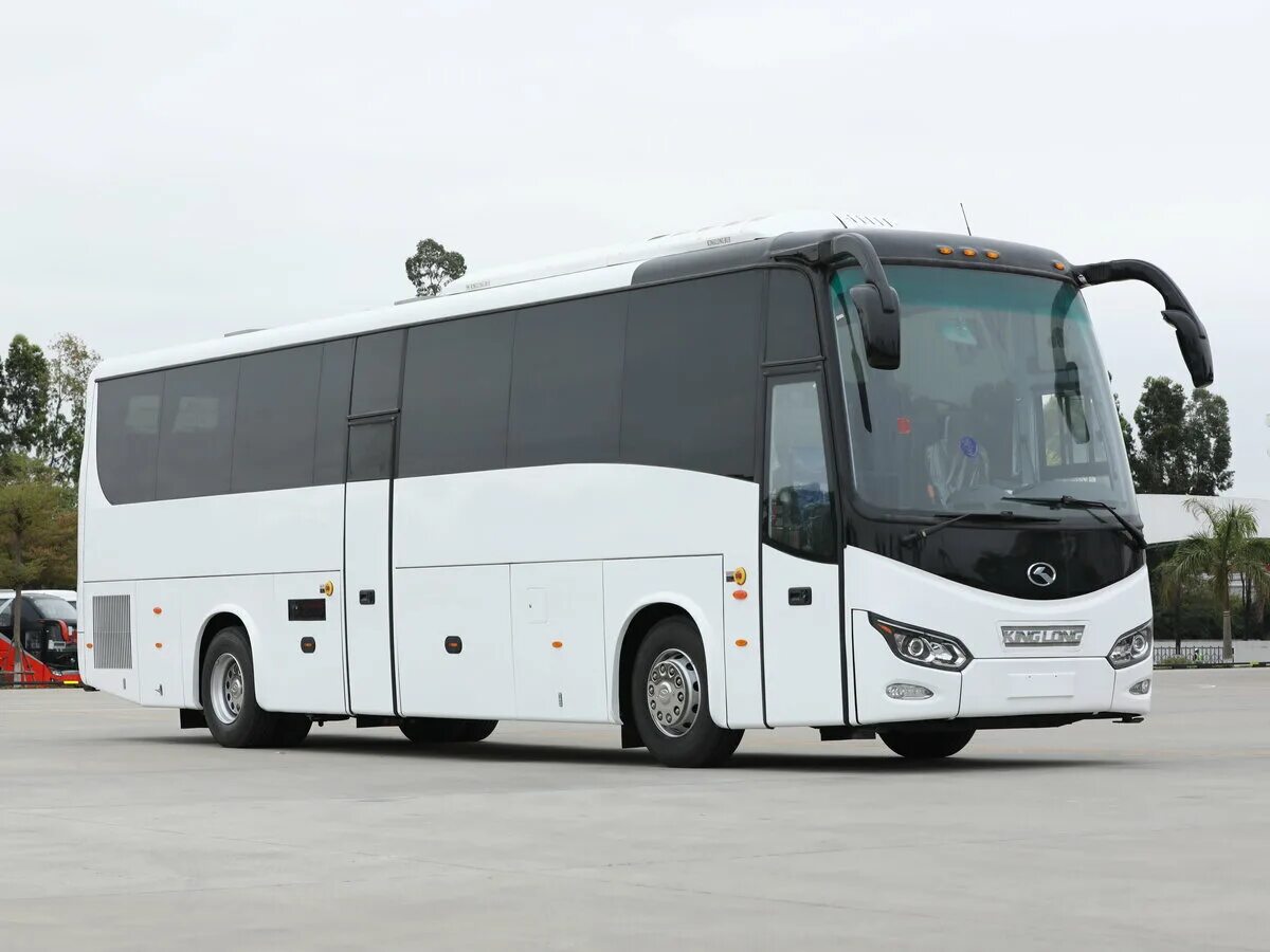 King long xmq6127c. Автобус King long 6127. King long xmq6106g автобус. Кинг Лонг с515ок.