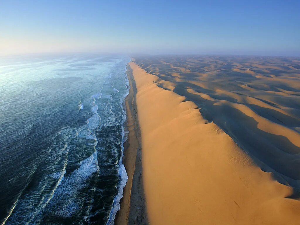 Какое море в пустыне