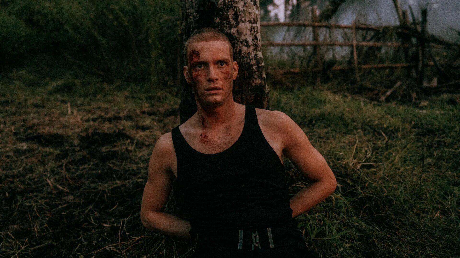 насименто элитный отряд. сериал отряд 2008. французский криминальный сериал. вагнер моура элитный отряд. фредерик дифенталь фильмы.