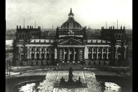 1919 1945