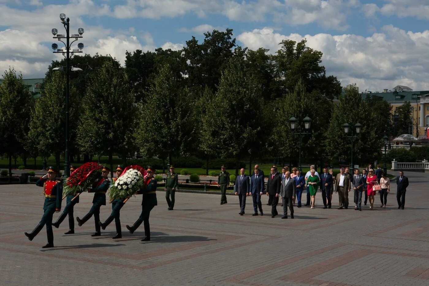 День москвы в орле