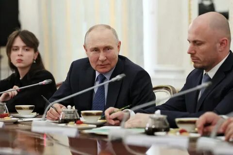 Встреча с военкорами