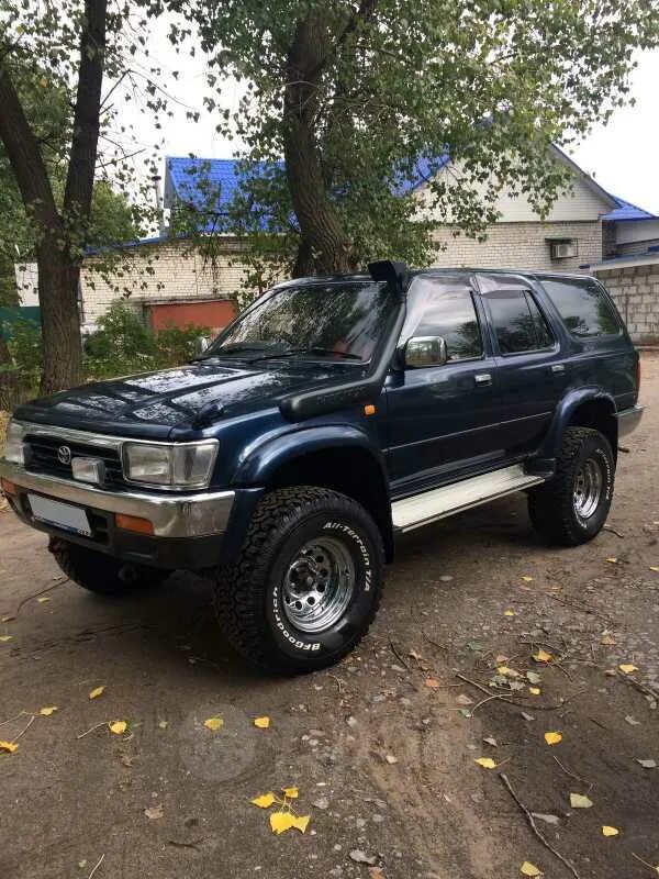 Дром продажа тойота сурф. Toyota Surf 1992. Хайлюкс Сурф 1992 года. Toyota Hilux Surf n60. Тойота Сурф 92 2.4.