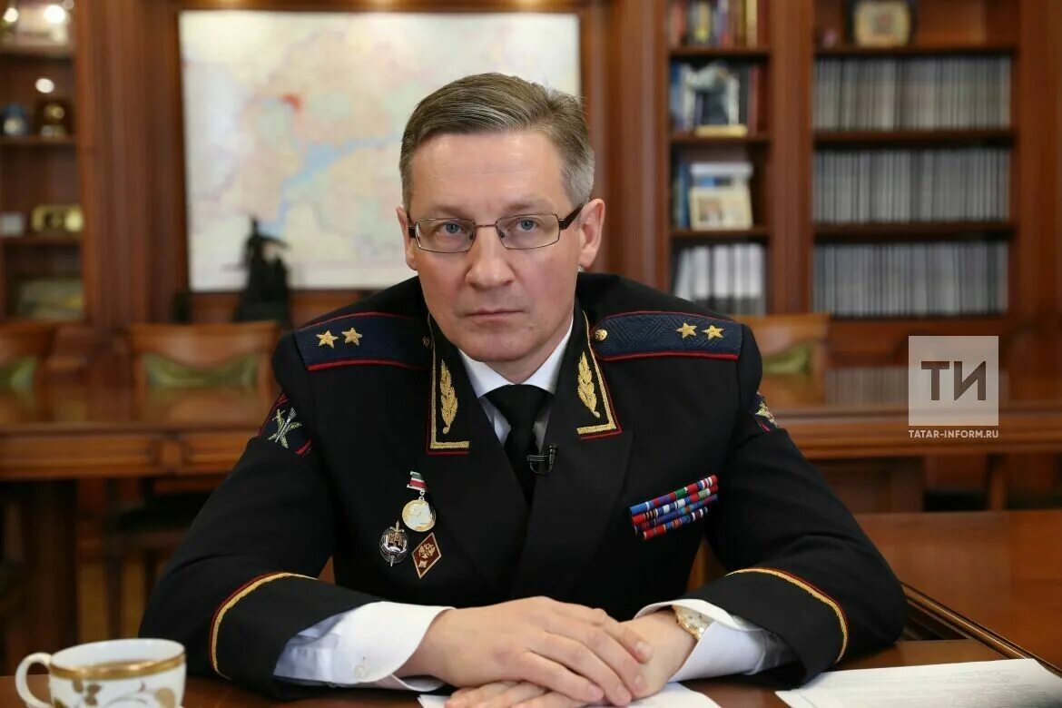 Хохорин рубин. Хохорин министр мвд татарстана биография. Хохорин. Хохорин. Министр мвд рт хохорин.