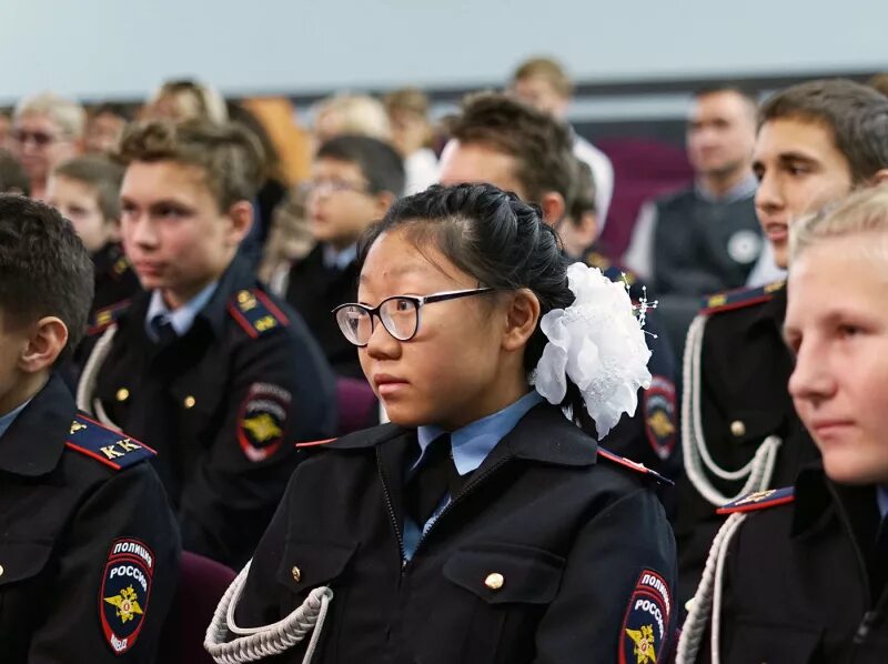 Дети сотрудника полиции в школу. Детская Полицейская школа. Детская школа милиции. Полицейская школа Челябинск. Детская Полицейская Академия Чебоксары.