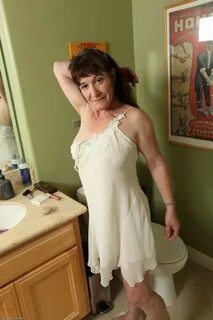 Hairy mom videos