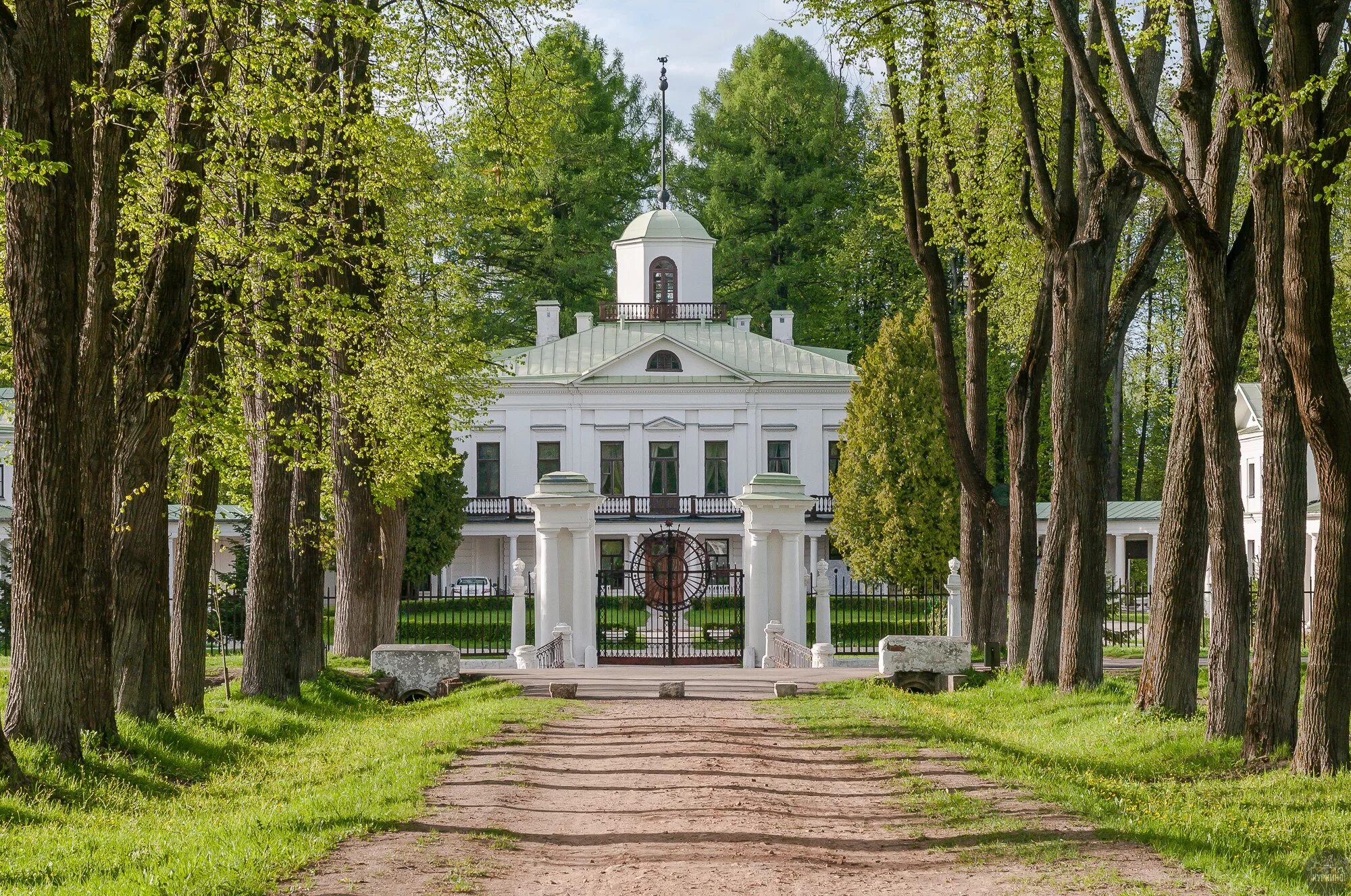 Середняково. Фирсановка усадьба Середниково. Солнечногорск усадьба Середниково. Поместье Лермонтова в Подмосковье. Усадьба Середниково Лермонтов.