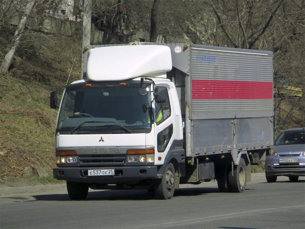 Митсубиси 5 тонн. Fuso Mitsubishi 5т. Mitsubishi Fuso Fighter. Митсубиси Фусо 1995. Митсубиси Фусо 10 тонник.