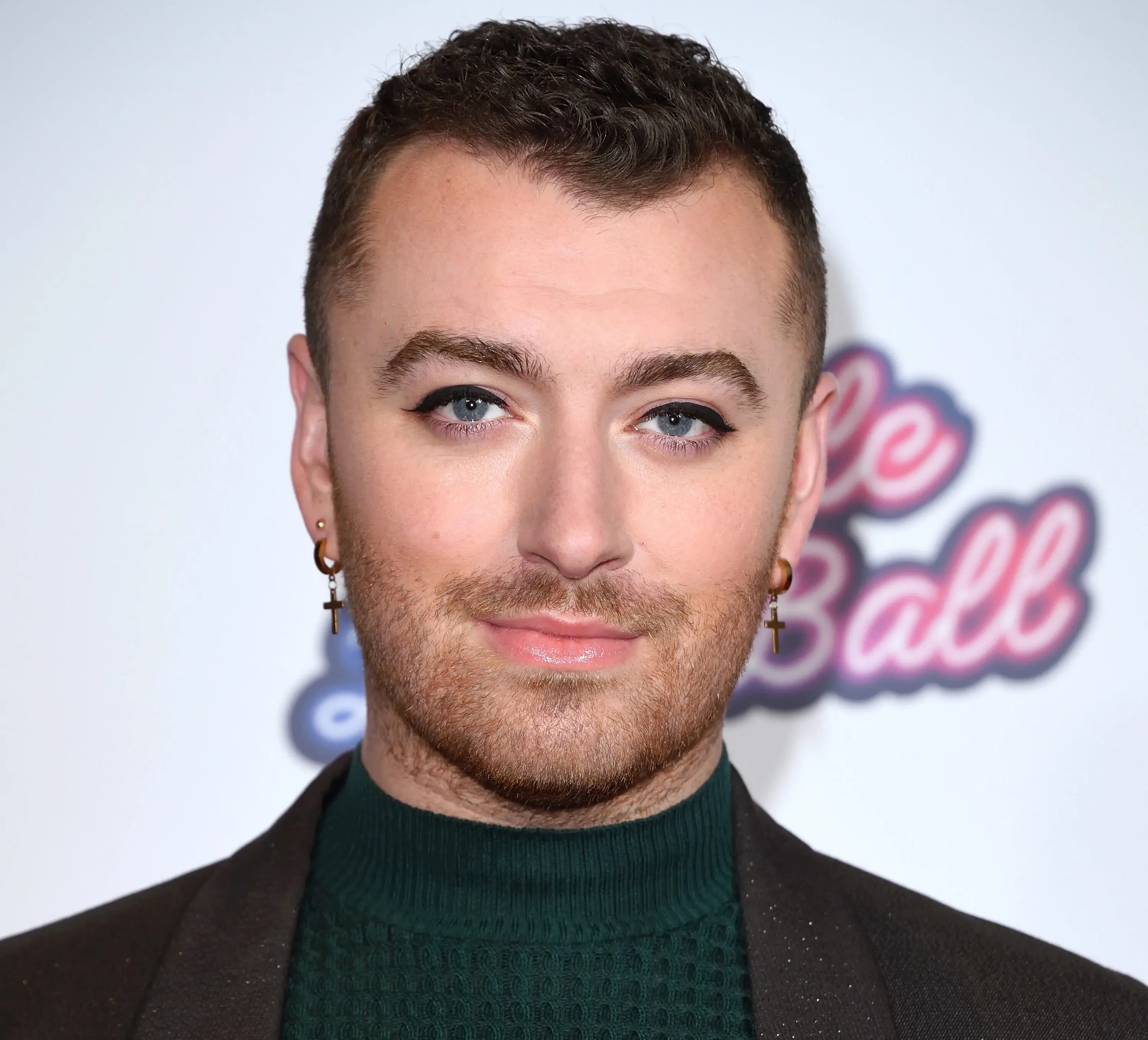 Популярный исполнитель мужчина. Сэм Смит. Сэм Смит 2021. Sam Smith 2022. Сэм Смит 2020.