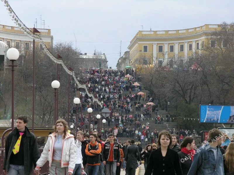 Население одесской. Одесса население 2022. Одесса население 2023. Население Одессы в 1946. Жители Одессы.