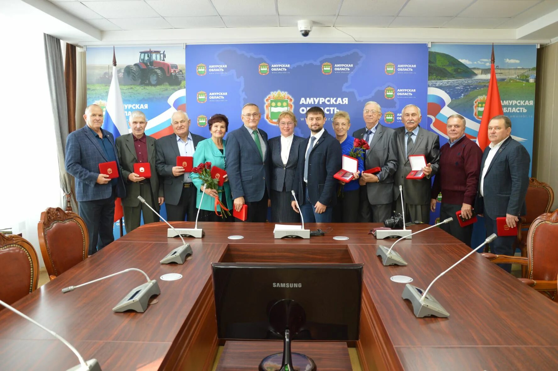 Министерство спорта амурской области. Заслуженные работники физической культуры РФ В Амурской области. Министр спорта Амурской области.