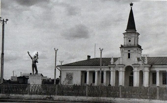 Североуральск 2023. Североуральск Свердловская область. Североуральск фото. Североуральск старые фото. Североуральск архивные фото.