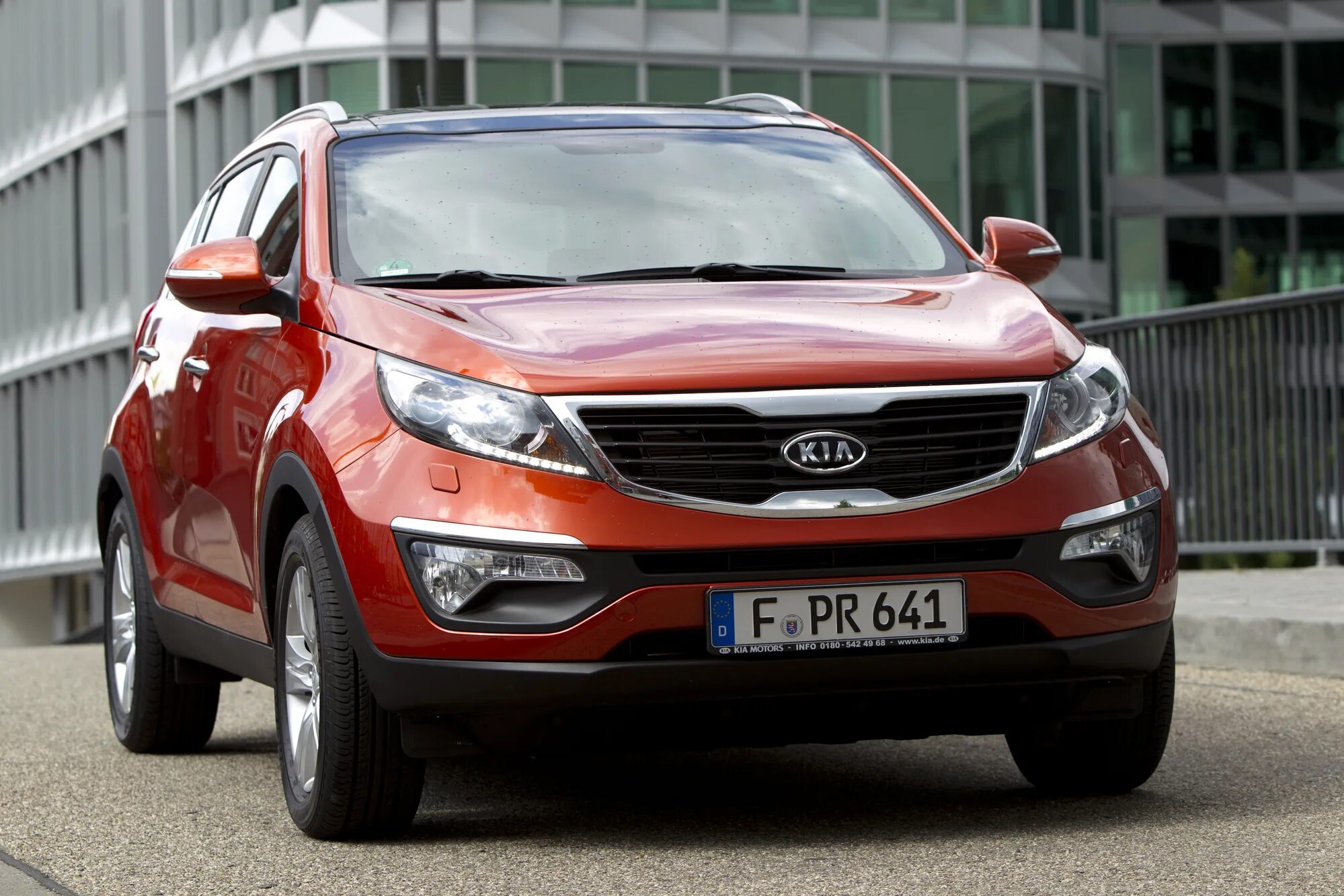 Sportage 2.0. Киа Спортейдж 2.0. Спортейдж 2 л. Sportage III 2.0 CRDI 2016. Киа Спортейдж 2.2.