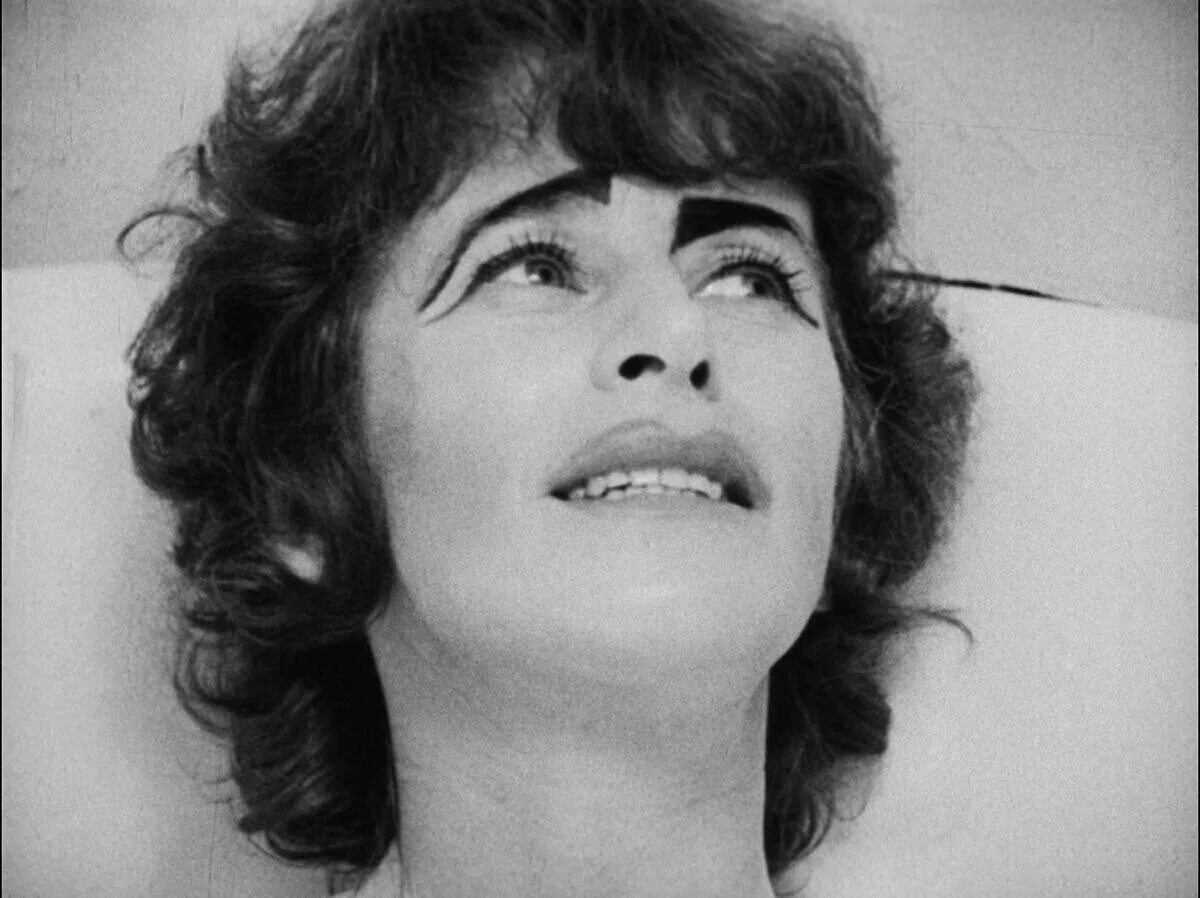 Thundercrack. Томас фильм 1975. Мэрион итон. Раскаты грома, курт макдауэлл. Раскаты грома фильм 1998.