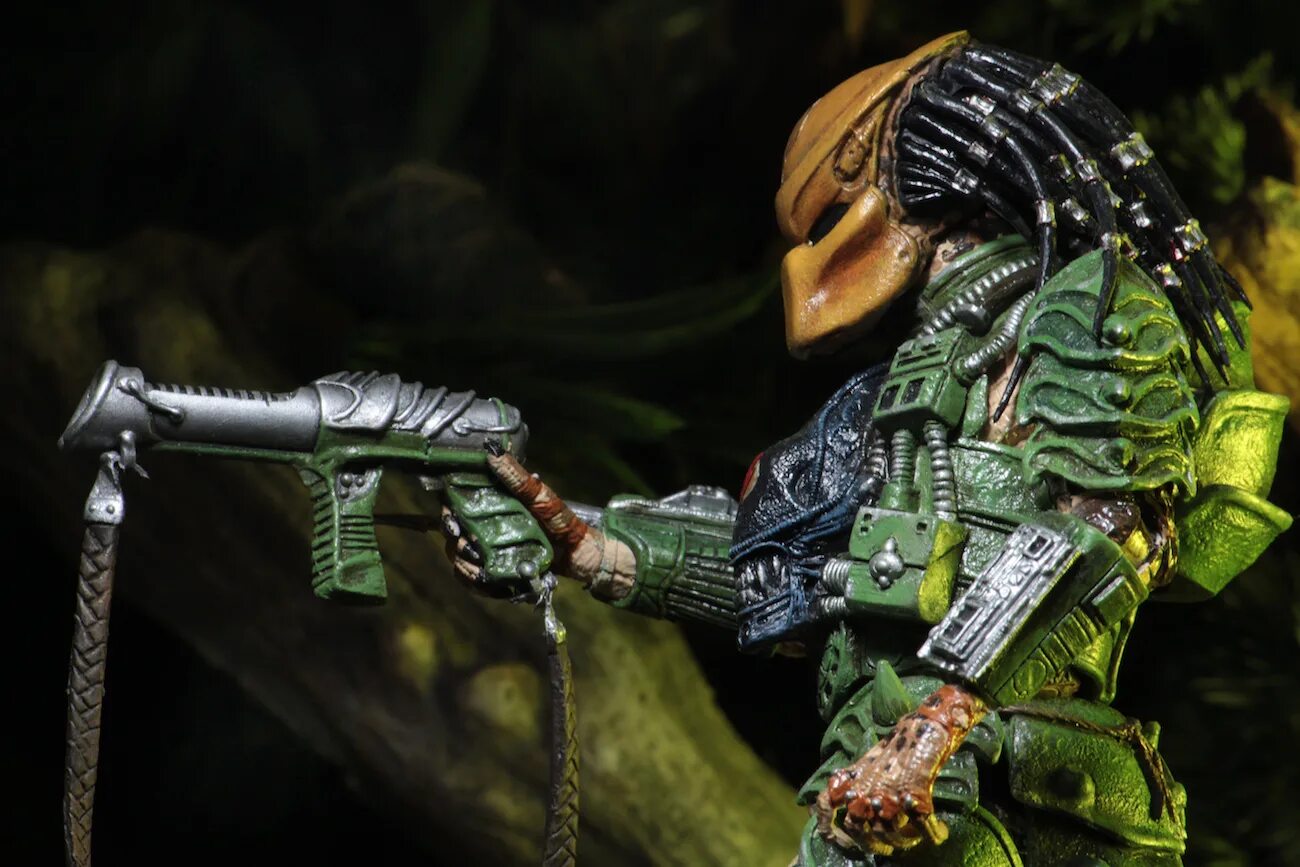 Хищник broken Tusk. AVP Predator NECA. Дротикомет хищника. 5 8 хищник