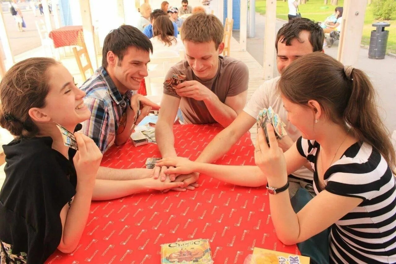 Мероприятия иры тырыса. Настольные игры для компании друзей. Игровая программа для детей на улице. Интеллектуальные игры в школе. Уличные игры.