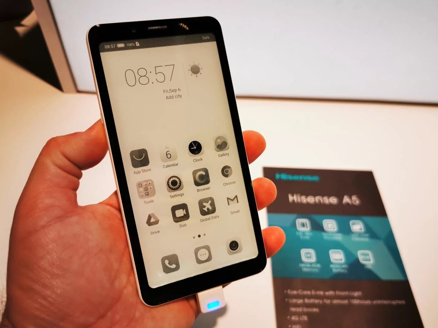 Hi reader pro. Hisense a5 pro cc. hisense a5. смартфон hisense a5procc. hisense eink phone.
