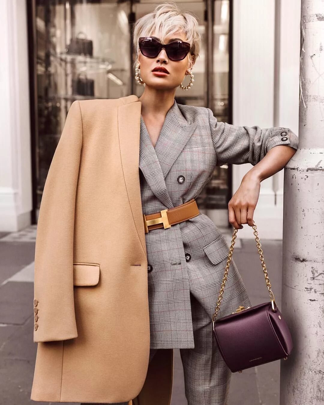 Стиль max mara. Элегантные женские образы. Элегантный стиль это. Стильный деловой образ для девушки. Классический стиль одежды для женщин 35 лет.