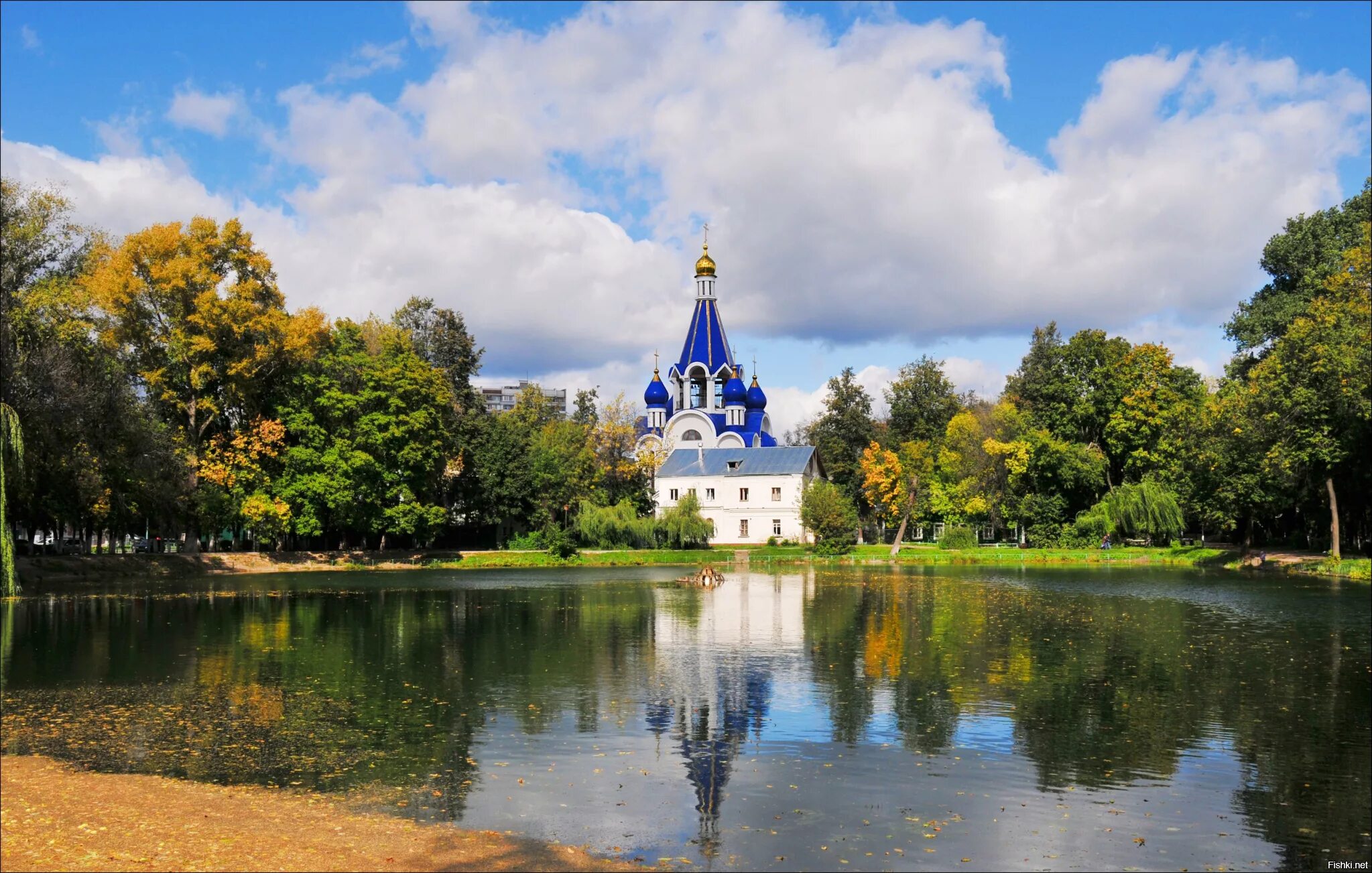 Королев храм Рождества Богородицы. Церковь Рождества Пресвятой Богородицы (королёв). Церковь Королев Костино. Храм Рождества Пресвятой Богородицы в Костино.