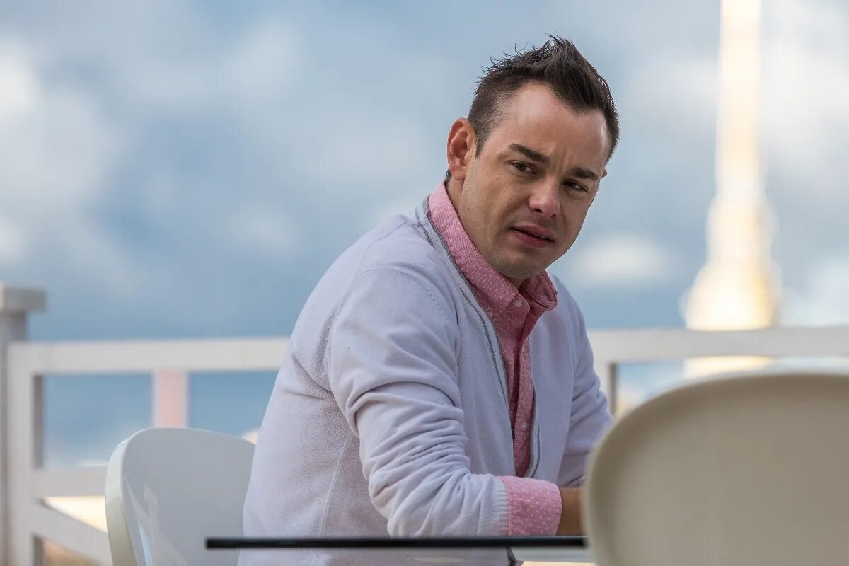 рубеж фильм 2018. телеканал рубеж. виктор добронравов рубеж. павел прилучный рубеж. последний рубеж фильм 2018.