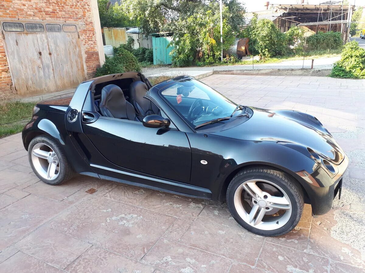 Мерседес смарт родстер. Мерседес родстер 2003 смарт. Smart Roadster 2002. Smart Roadster Cabrio.