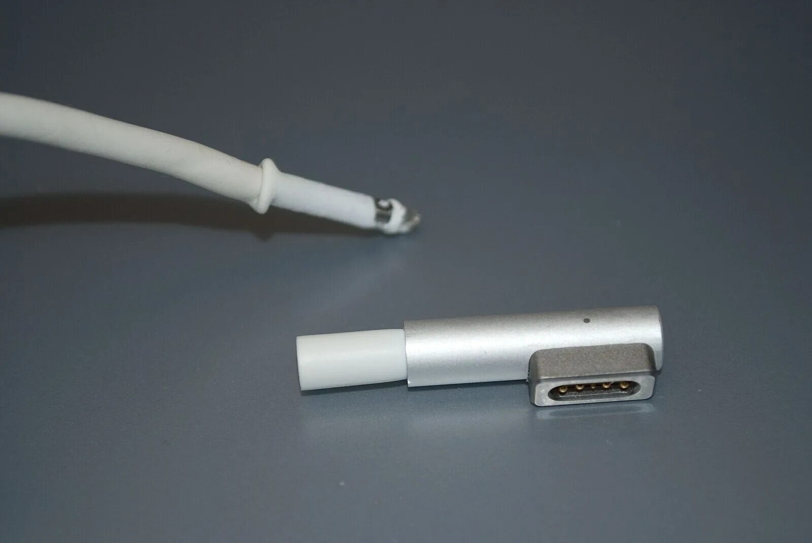 Lagerfeld magsafe. Кабель type-c - magsafe 2. magsafe 1. разъем питания apple magsafe 2. зарядка macbook magsafe 2.